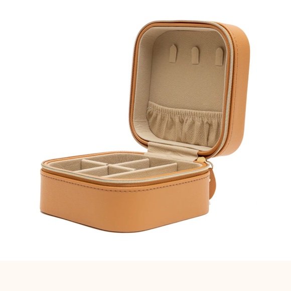 Samara Accessories - Samara Jewelry box Beige